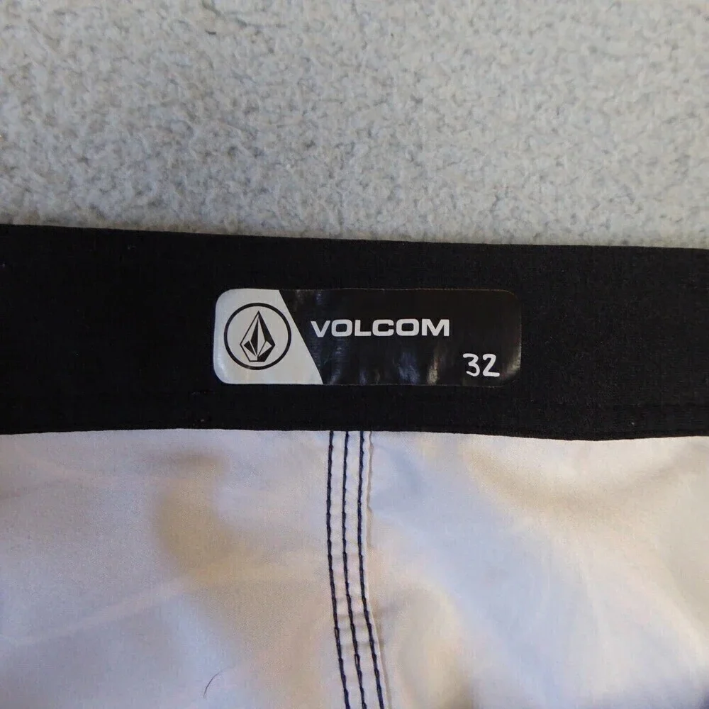 Volcom Boardshort Men's Size 32 Blue Floral Hawaiian Surf Beach Swim Trunks